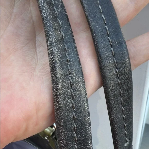 Authentic Coach Gray and Green Shoulder Bag with Metallic Hardware - Picture 7 of 8